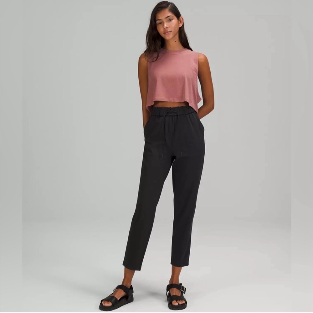 Lululemon 7/8 pants Black Size 0